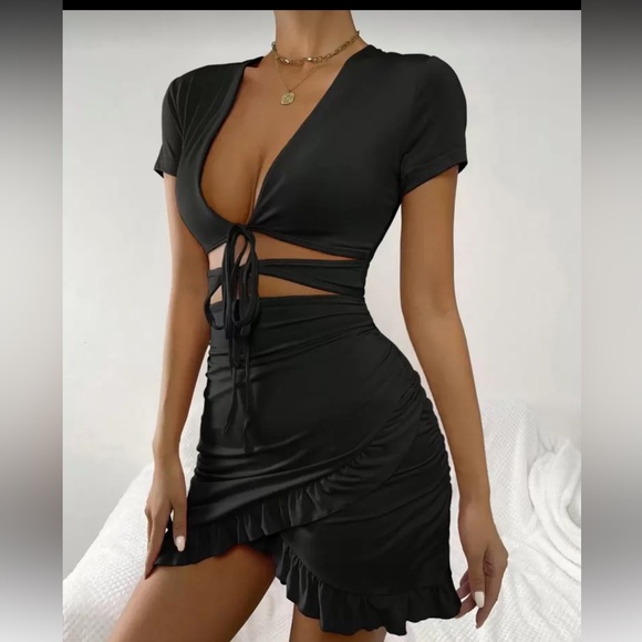 Black Cutout Tie-Front Dress - Picture 2 of 4